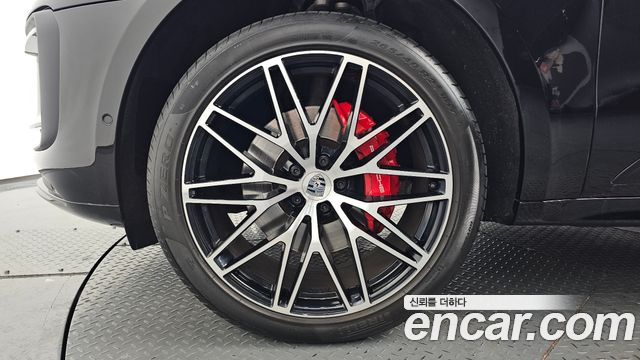 Porsche Macan из Кореи Encar