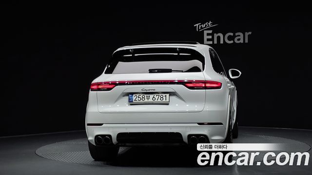 Porsche Cayenne 3.0 — пробег 69 889 км — фото 4 из 5