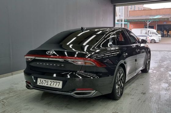 Hyundai Grandeur Premium — пробег 131 346 км — фото 2 из 5