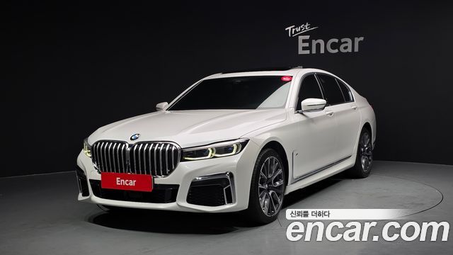 BMW 7-Series 740i M Sport — пробег 48 189 км — фото 1 из 5