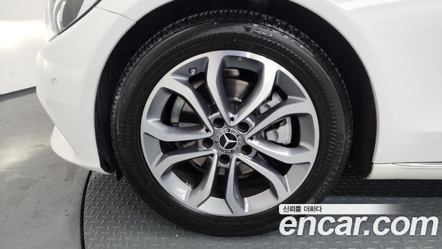 Mercedes-Benz C-Class из Кореи Encar