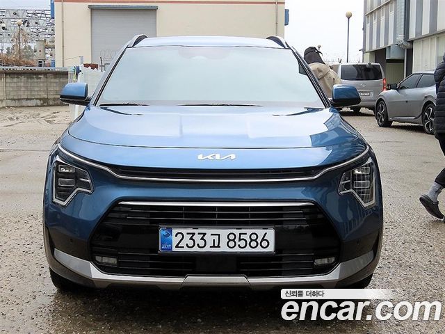 Kia Niro Signature — пробег 125 280 км — фото 1 из 5