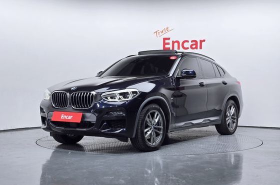 BMW X4 xDrive20i M Sports X Onlile Exclusive Edition — пробег 73 169 км — фото 1 из 5
