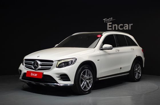 Mercedes-Benz GLC-Class GLC350e 4MATIC AMG Line — пробег 62 656 км — фото 1 из 5
