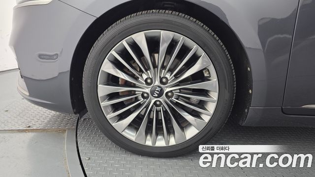 Kia K7 из Кореи Encar