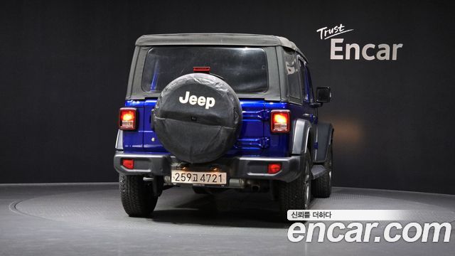 Jeep Wrangler 2.0 Sport 4Door — пробег 109 968 км — фото 4 из 5