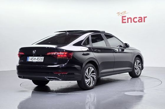 Volkswagen Jetta 1.4 TSI Prestige — пробег 39 833 км — фото 2 из 5