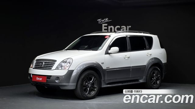 Ssangyong Rexton 4WD RX4 High Deluxe — пробег 121 078 км — фото 1 из 5