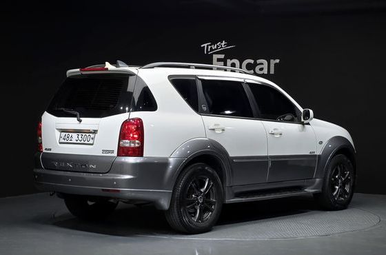 Ssangyong Rexton 4WD RX4 High Deluxe — пробег 121 078 км — фото 2 из 5