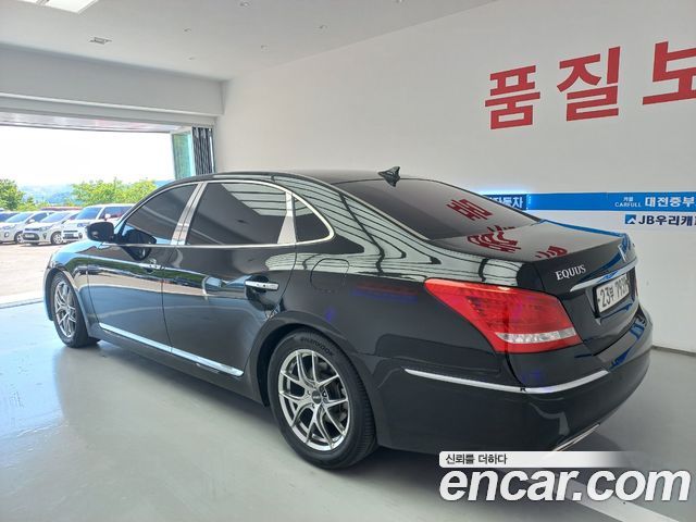 Hyundai Equus из Кореи Encar