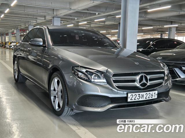 Mercedes-Benz E-Class E220d Avantgarde — пробег 94 535 км — фото 3 из 5