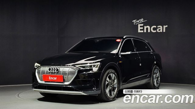 Audi e-tron из Кореи Encar