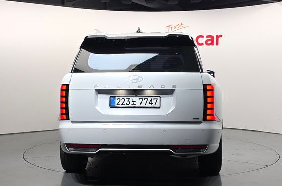 Hyundai Palisade HEV 2.5T 2WD 9-Seater Calligraphy — пробег 9 908 км — фото 4 из 5