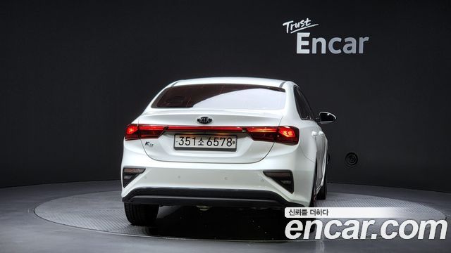 Kia K3 из Кореи Encar