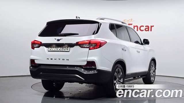 Ssangyong Rexton из Кореи Encar