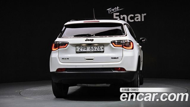 Jeep Compass 2.4 Longitude AWD — пробег 82 606 км — фото 4 из 5