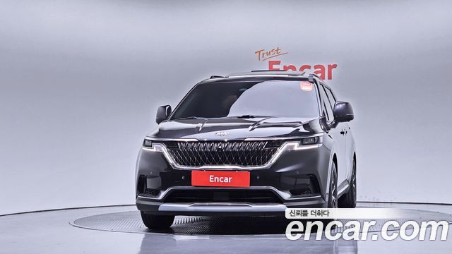 Kia Carnival 11-Seater Signature — пробег 60 708 км — фото 3 из 5