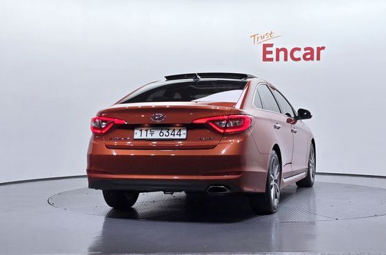 Hyundai Sonata 1.6 Turbo Smart Special — пробег 131 361 км — фото 4 из 5