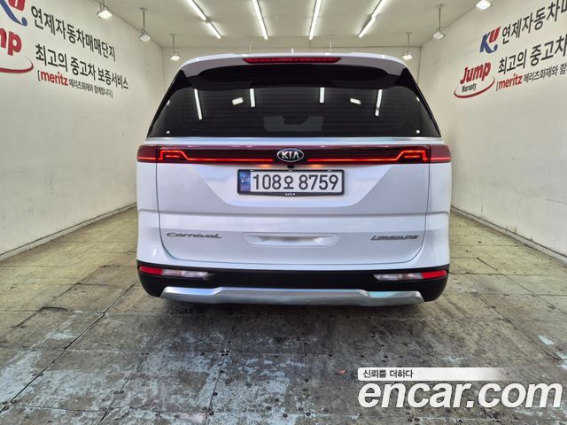 Kia Carnival 7-Seater Signature — пробег 47 922 км — фото 3 из 5