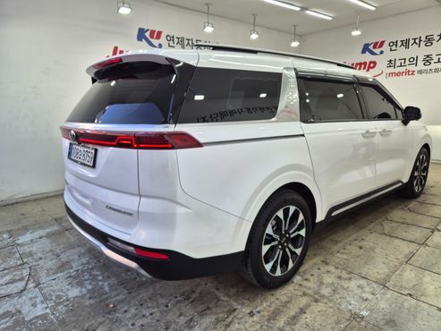 Kia Carnival 7-Seater Signature — пробег 47 922 км — фото 4 из 5
