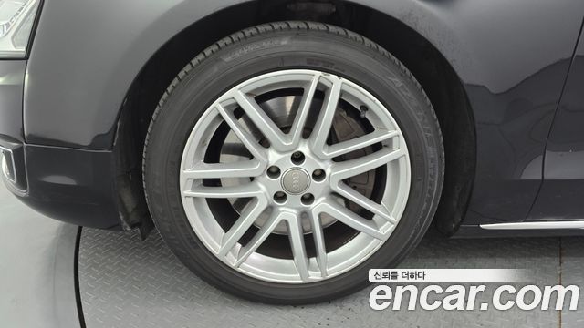 Audi A8 из Кореи Encar