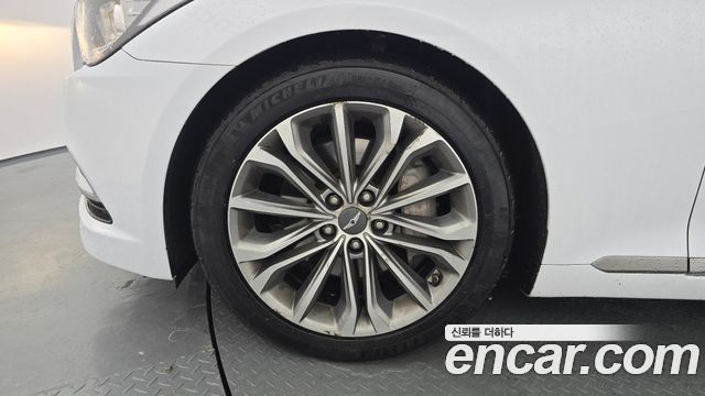 Hyundai Genesis из Кореи Encar