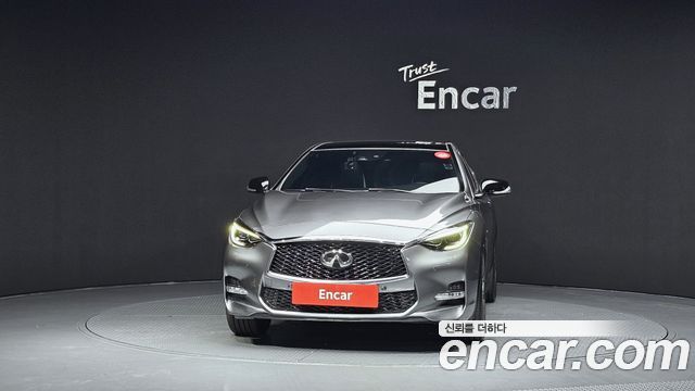 Infiniti Q30 из Кореи Encar