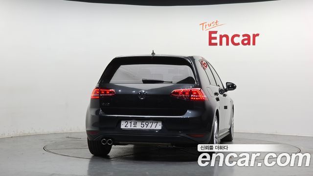 Volkswagen Golf из Кореи Encar