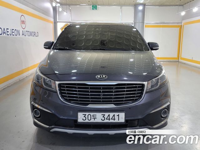 Kia Carnival из Кореи Encar