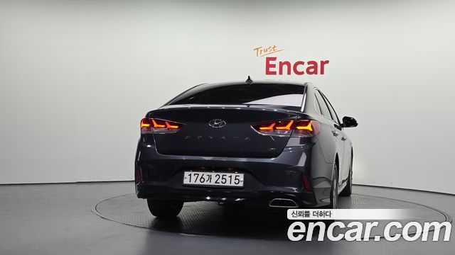 Hyundai Sonata 1.7 Diesel Smart — пробег 159 428 км — фото 4 из 5