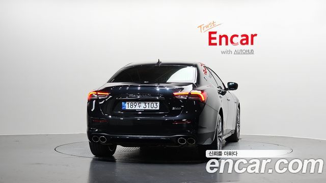 Maserati Ghibli из Кореи Encar