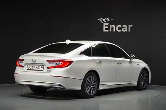Honda Accord 2.0 Hybrid Touring — пробег 53 082 км — фото 2 из 5