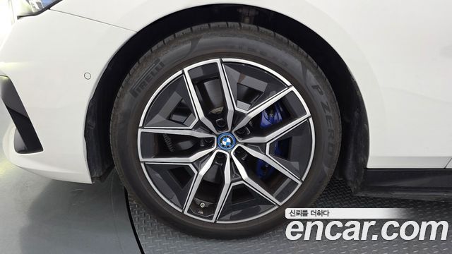 BMW i5 из Кореи Encar