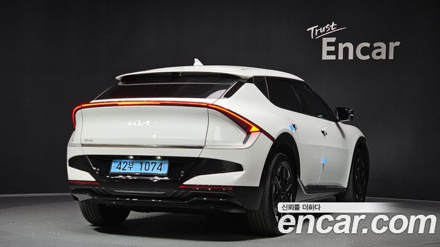 Kia EV6 из Кореи Encar