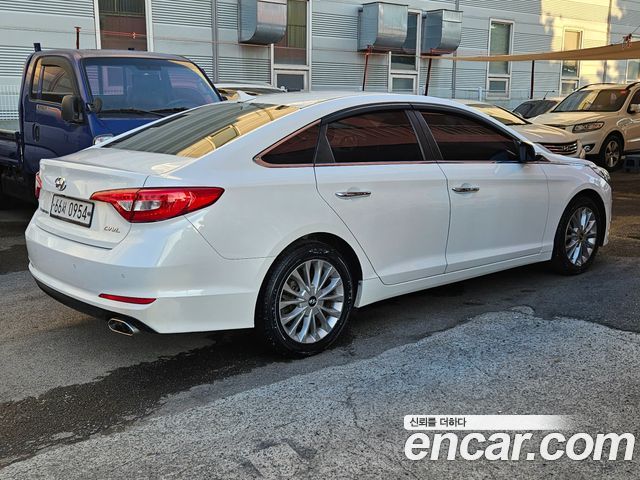 Hyundai Sonata 2.0 Smart Special — пробег 163 092 км — фото 4 из 5