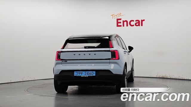 Volvo EX30 из Кореи Encar