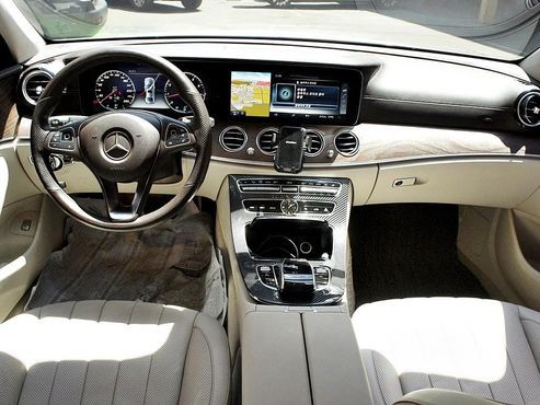Mercedes-Benz E-Class E300 4MATIC Exclusive — пробег 163 456 км — фото 5 из 5