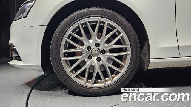 Audi A4 из Кореи Encar