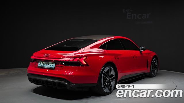 Audi RS e-tron GT из Кореи Encar