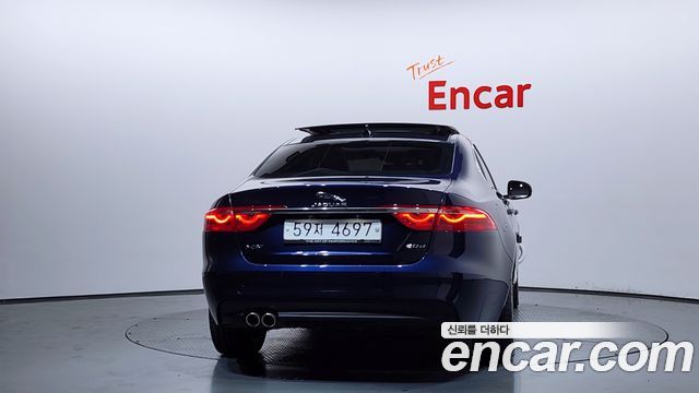 Jaguar XF из Кореи Encar