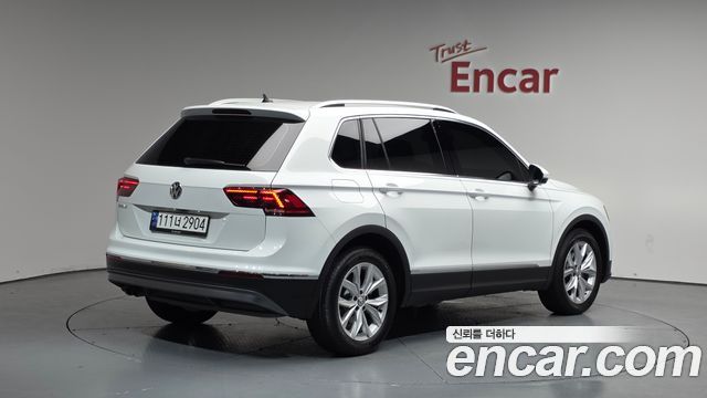 Volkswagen Tiguan из Кореи Encar