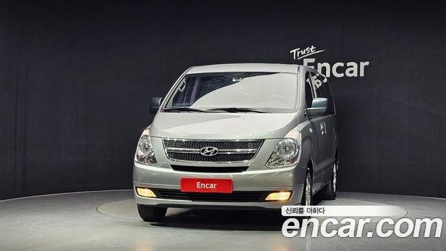 Hyundai Starex 11-Seater Wagon CVX Premium — пробег 104 774 км — фото 3 из 5