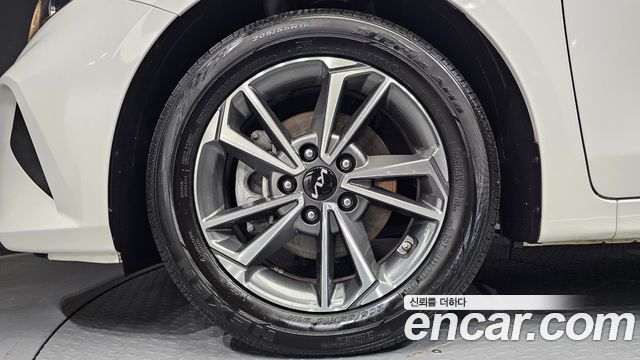 Kia K3 из Кореи Encar