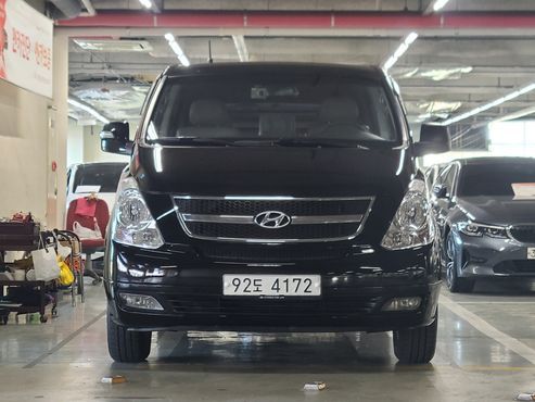 Hyundai Starex 5-Seater VAN CVX Premium — пробег 171 188 км — фото 2 из 5