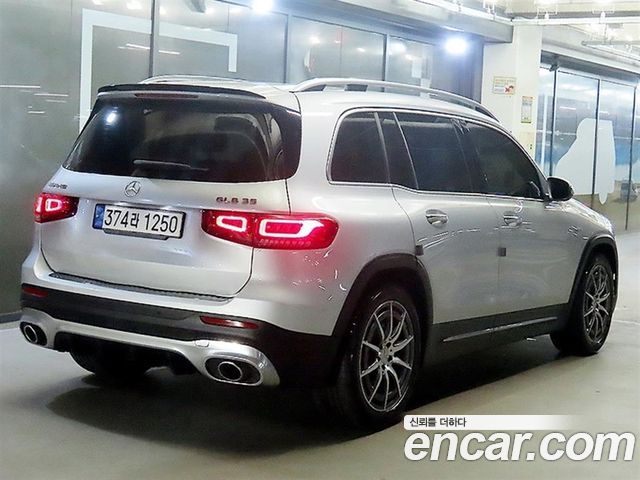 Mercedes-Benz GLB-Class AMG GLB35 4MATIC — пробег 77 298 км — фото 4 из 5