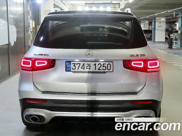 Mercedes-Benz GLB-Class AMG GLB35 4MATIC — пробег 77 298 км — фото 5 из 5