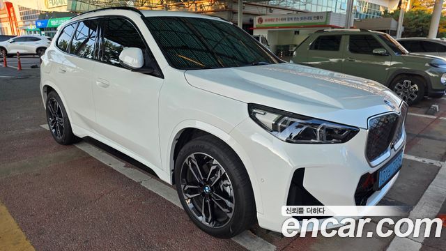 BMW iX1 из Кореи Encar