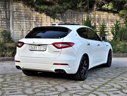 Maserati Levante 3.0 Diesel AWD Luxury — пробег 108 738 км — фото 2 из 5