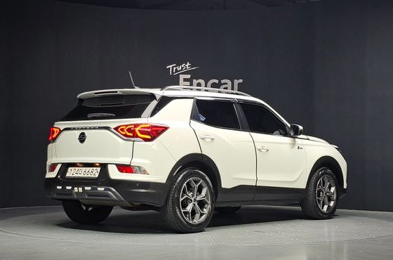 Ssangyong KORANDO Gasoline 1.5 2WD C5 Plus — пробег 41 067 км — фото 2 из 5