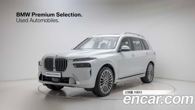 BMW X7 xDrive 40d Design Pure Excellence 6-Seater — пробег 6 200 км — фото 1 из 5
